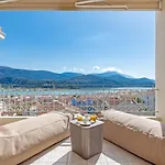 شقة Alexandra's Cozy Sea View *