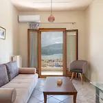 Alexandra's Cozy Sea View شقة