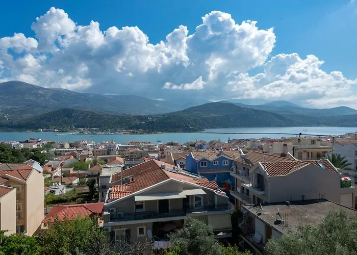 Alexandra's Cozy Sea View 아파트